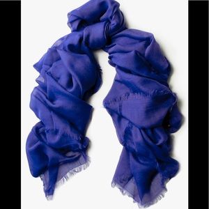Large Oversized Featherweight Scarf-4 side fringe